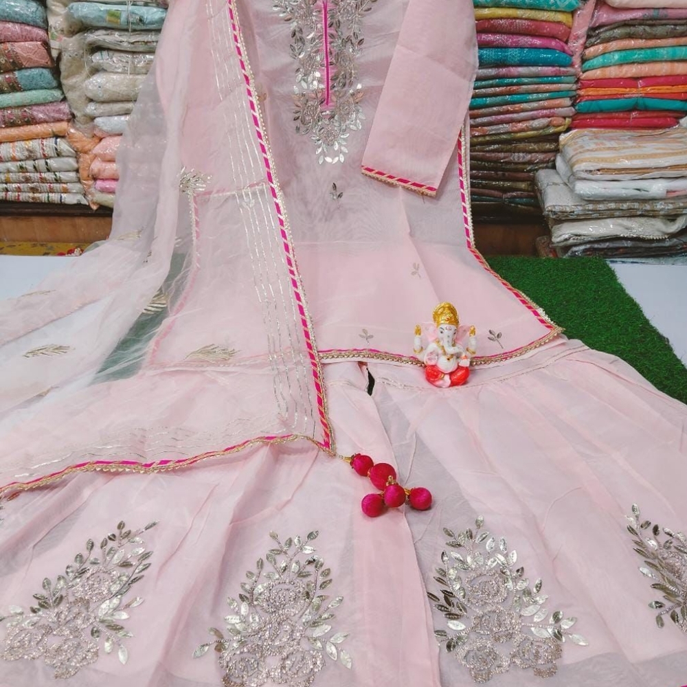 Pure chanderi ghaghra - Picture 2 of 5